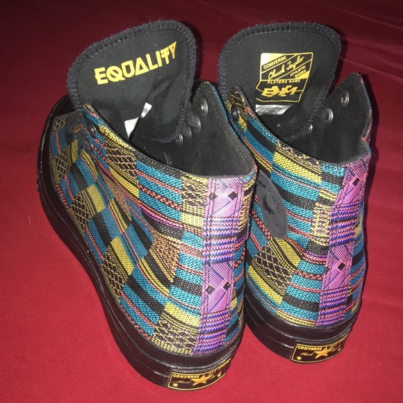 Converse - Picture 2 of 6